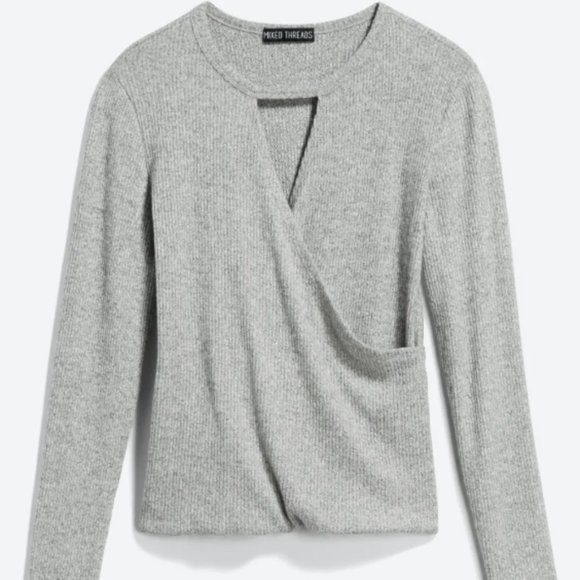 MIXED THREADS Maise Choker Detail Knit Top - Picture 1 of 4